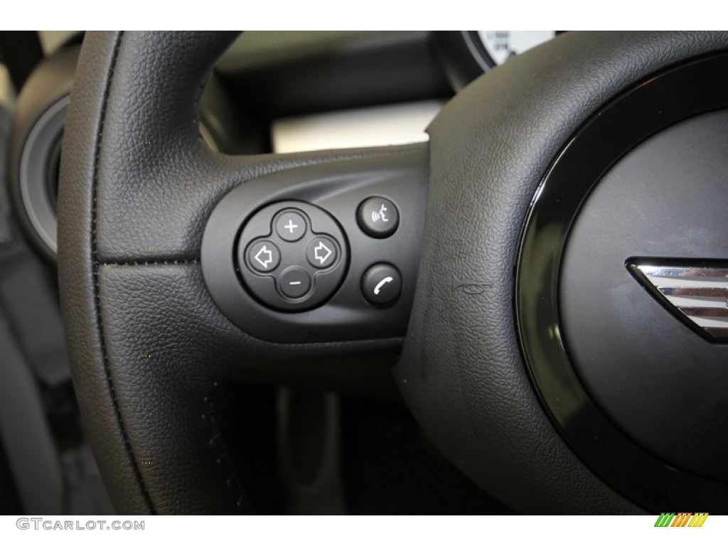 2013 Mini Cooper Hardtop Controls Photo #69754867