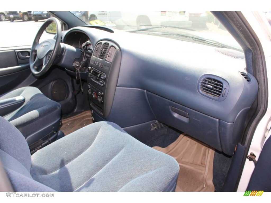 2003 Chrysler Voyager LX Navy Blue Dashboard Photo #69755458