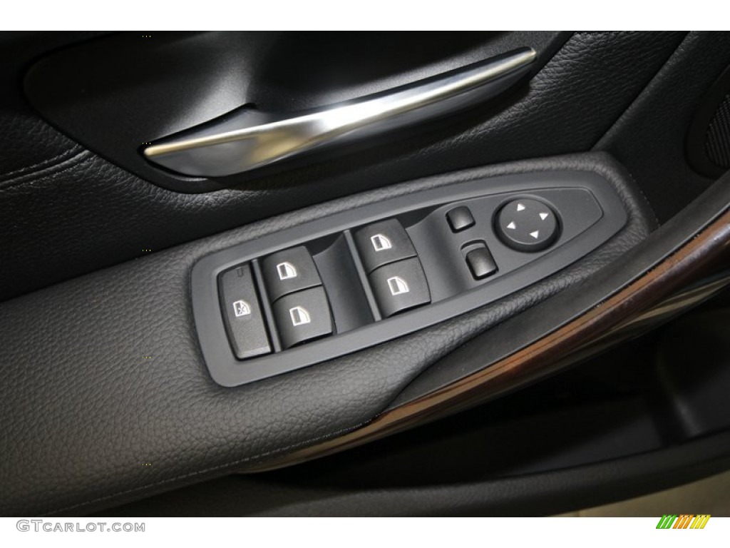 2013 BMW 3 Series 328i Sedan Controls Photo #69755638