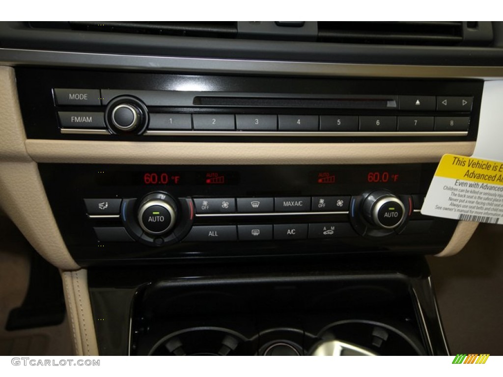 2013 BMW 5 Series 535i Sedan Controls Photo #69756328