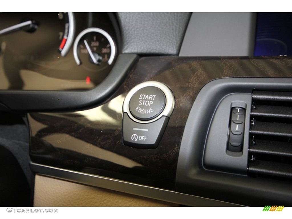 2013 BMW 5 Series 535i Sedan Controls Photo #69756373