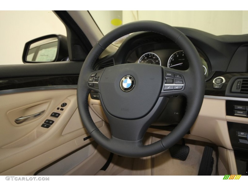 2013 BMW 5 Series 535i Sedan Venetian Beige Steering Wheel Photo #69756417