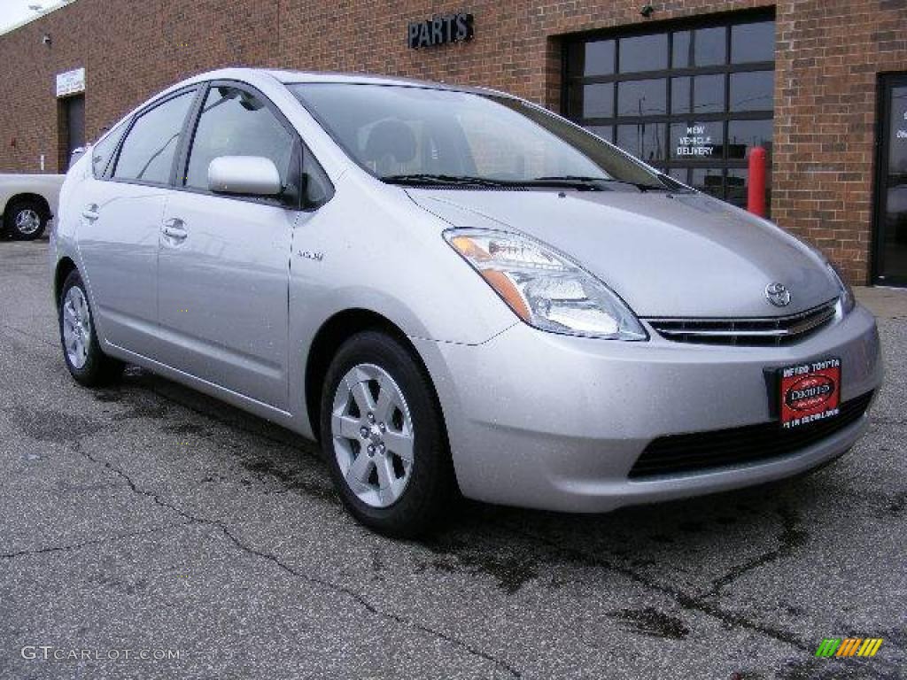 2007 Prius Hybrid - Classic Silver Metallic / Dark Gray photo #1