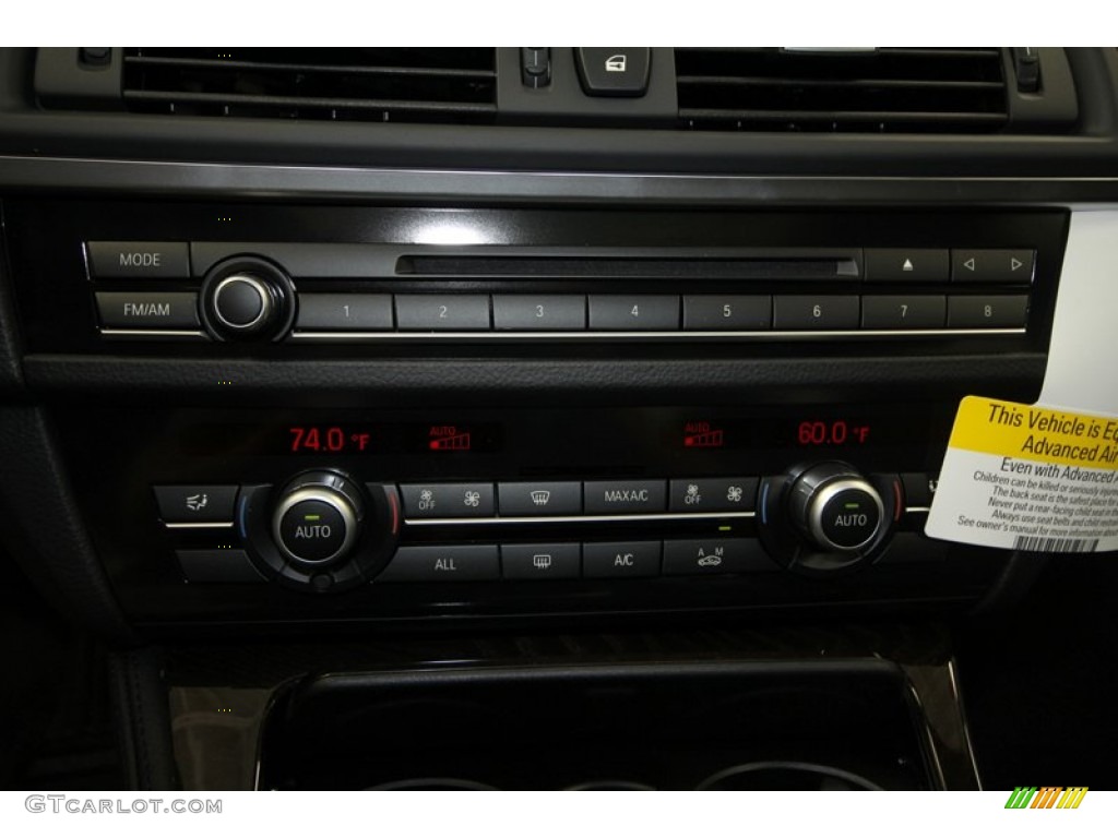2013 BMW 5 Series 535i Sedan Controls Photo #69756835