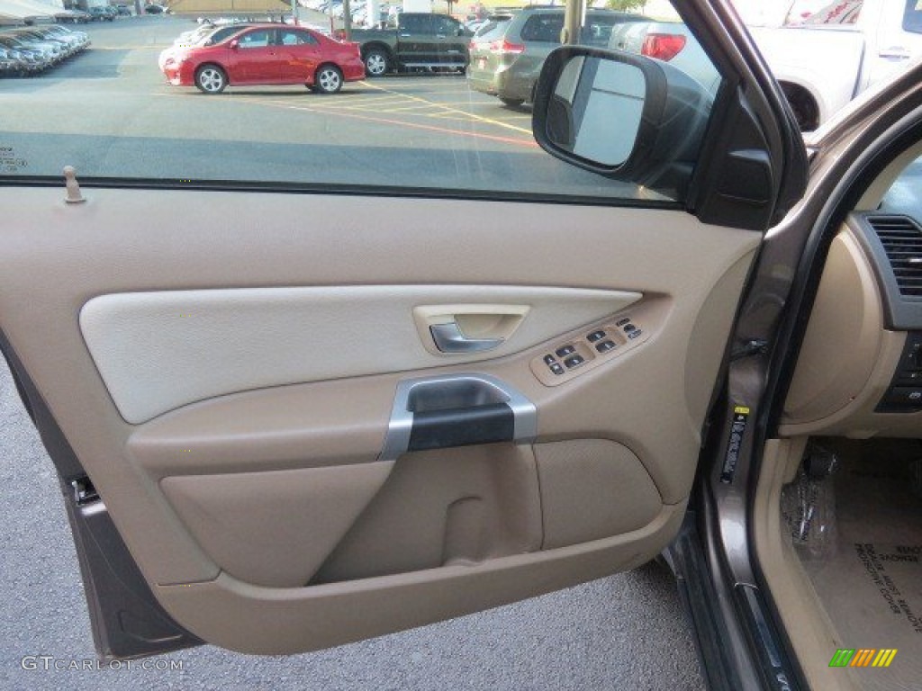 2009 Volvo XC90 3.2 Sandstone Door Panel Photo #69757753