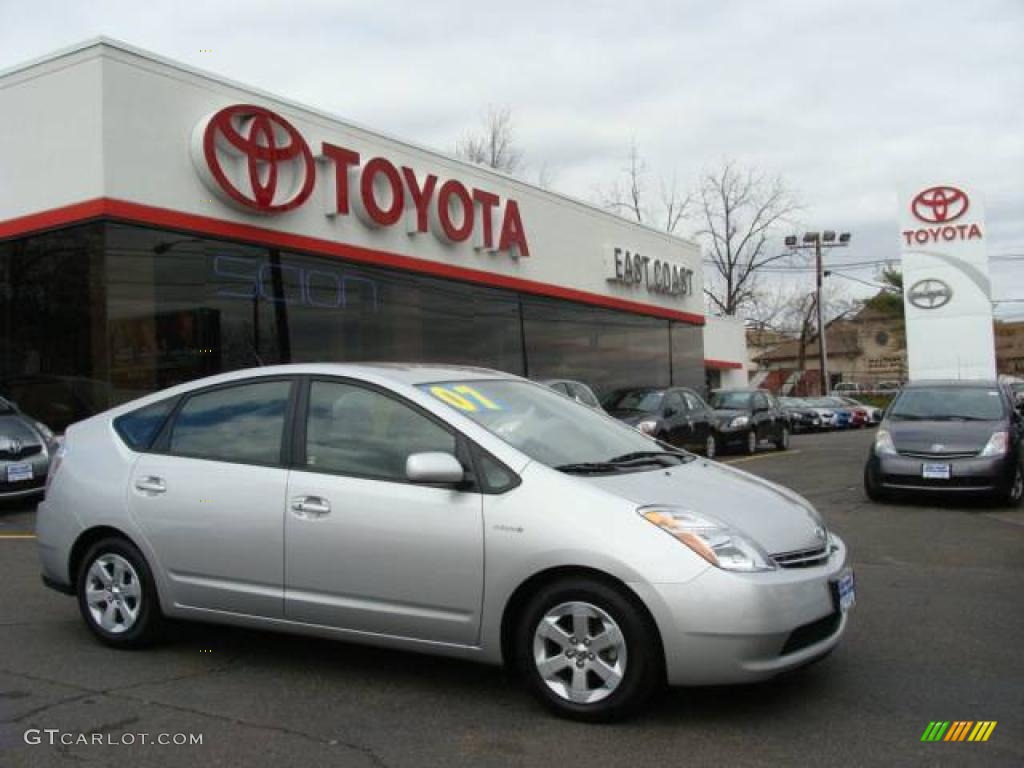 2007 Prius Hybrid - Classic Silver Metallic / Dark Gray photo #1