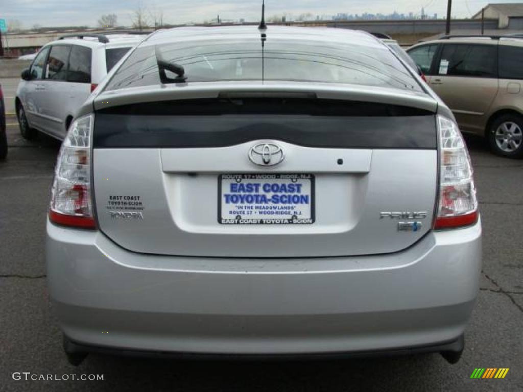2007 Prius Hybrid - Classic Silver Metallic / Dark Gray photo #4