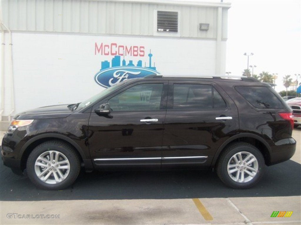 2013 Explorer XLT - Kodiak Brown Metallic / Medium Light Stone photo #2