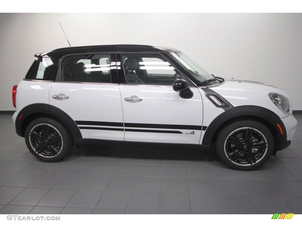 Light White 2012 Mini Cooper S Countryman All4 AWD Exterior Photo #69759397
