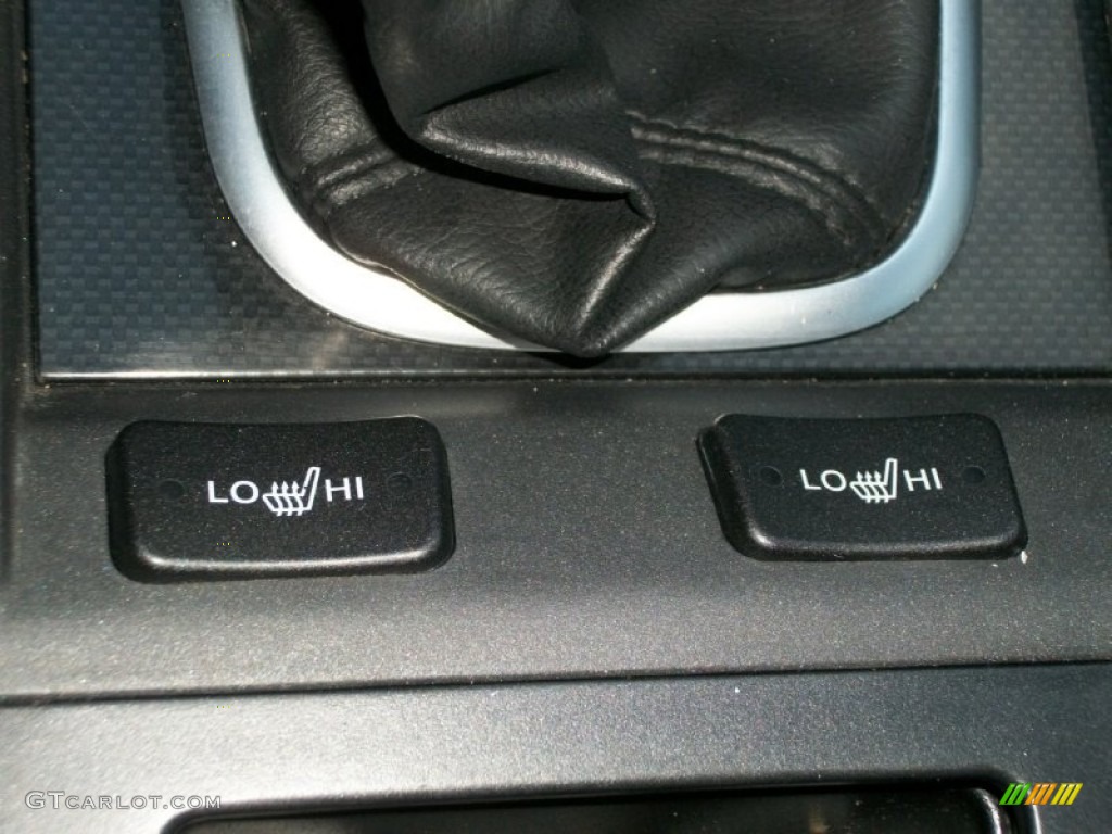 2005 Acura TL 3.2 Controls Photo #69761323