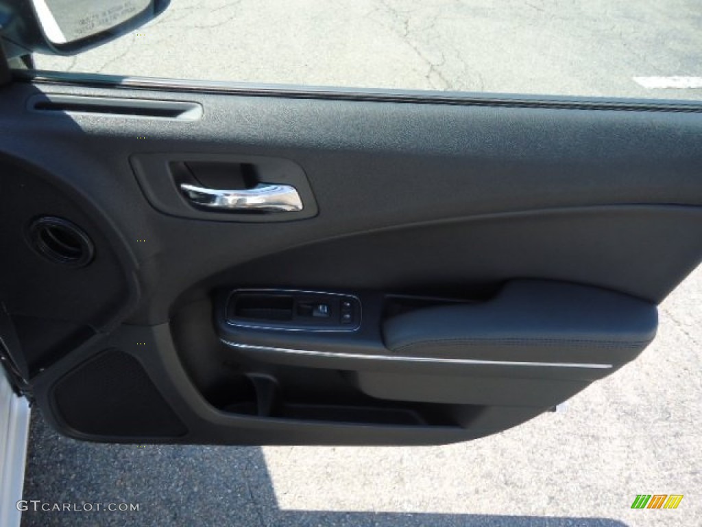 2013 Charger SE - Bright White / Black photo #14