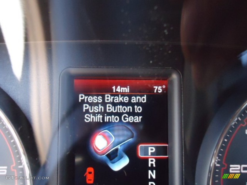 2013 Charger SE - Bright White / Black photo #25