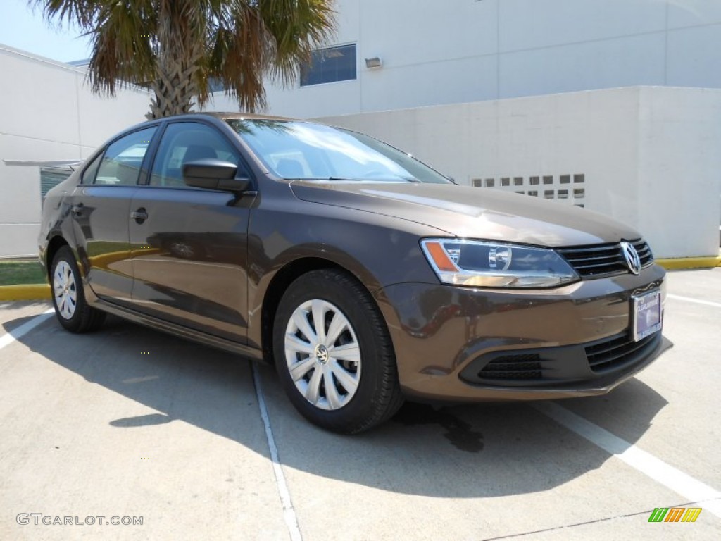 2013 Jetta S Sedan - Toffee Brown Metallic / Latte Macchiato photo #1