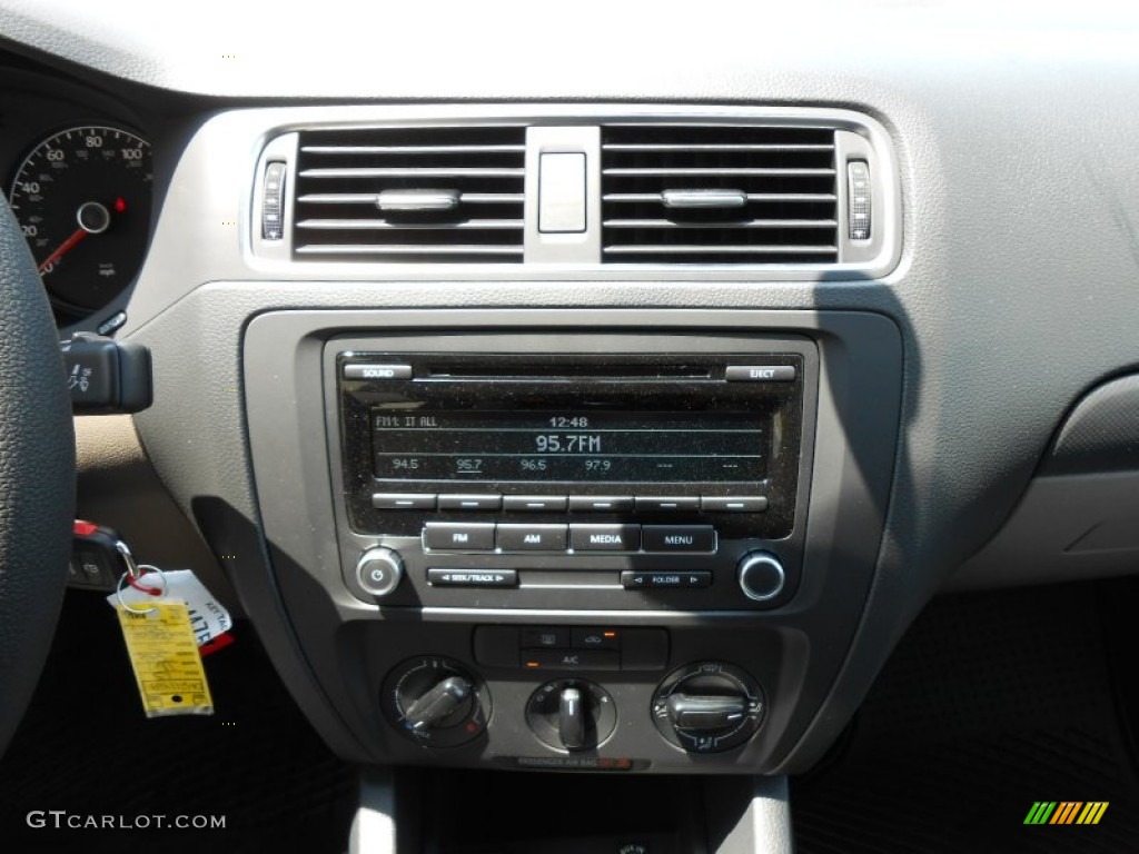 2013 Jetta S Sedan - Toffee Brown Metallic / Latte Macchiato photo #17