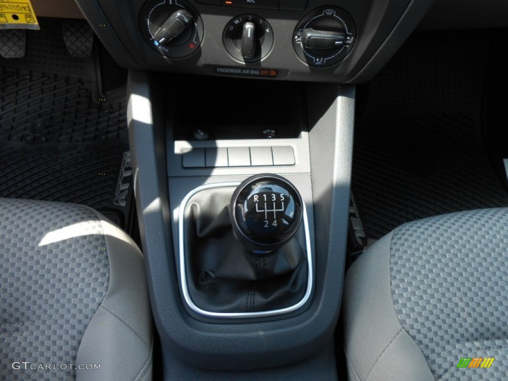 2013 Jetta S Sedan - Toffee Brown Metallic / Latte Macchiato photo #20