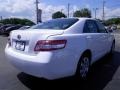 Super White - Camry LE Photo No. 19