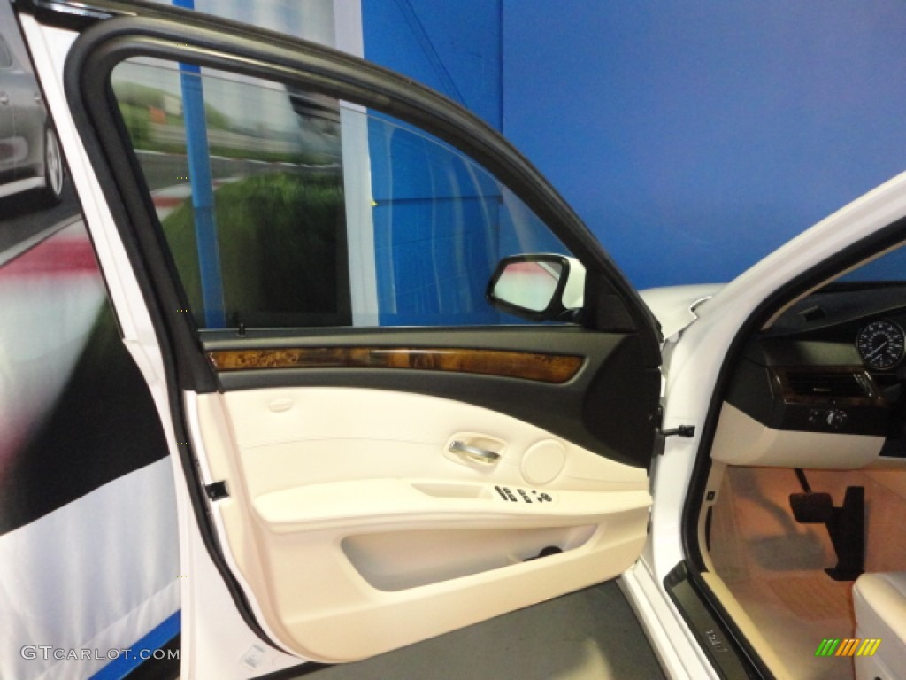 2010 5 Series 528i xDrive Sedan - Alpine White / Cream Beige photo #11