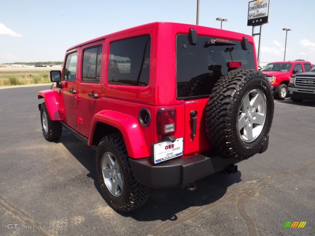 2012 Wrangler Unlimited Rubicon 4x4 - Flame Red / Black photo #7