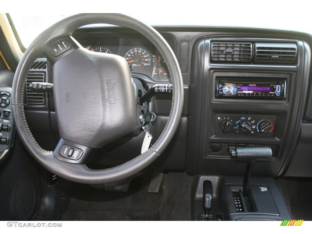 2000 Cherokee Sport 4x4 - Solar Yellow / Agate Black photo #10
