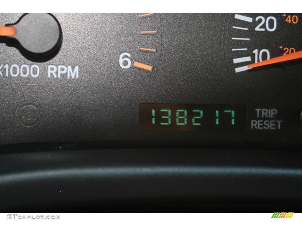 2000 Cherokee Sport 4x4 - Solar Yellow / Agate Black photo #20