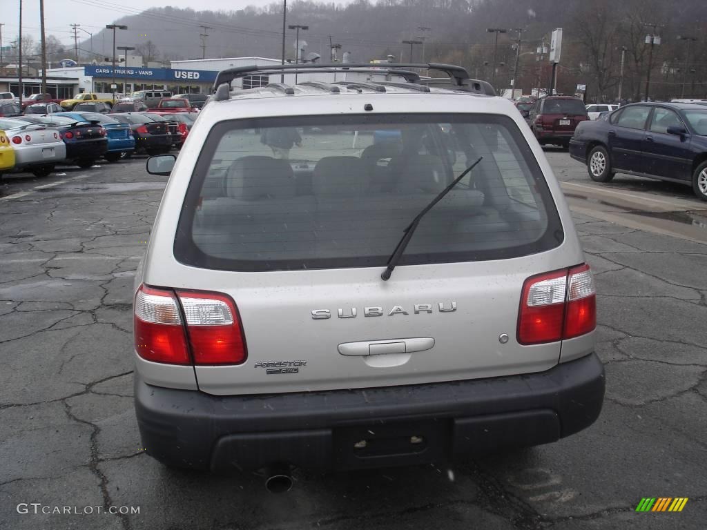2001 Forester 2.5 L - Silverthorn Metallic / Gray photo #3