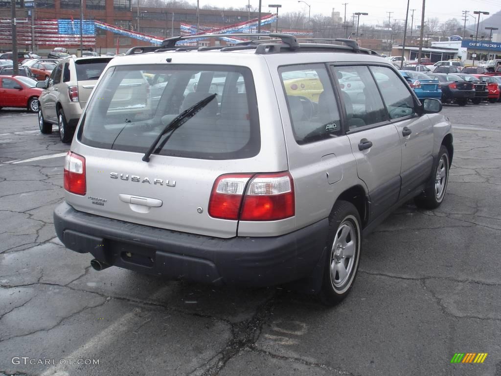 2001 Forester 2.5 L - Silverthorn Metallic / Gray photo #4