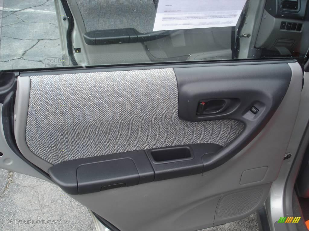 2001 Forester 2.5 L - Silverthorn Metallic / Gray photo #10