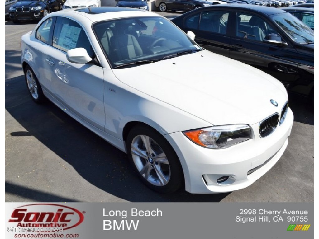 2013 1 Series 128i Coupe - Alpine White / Black photo #1