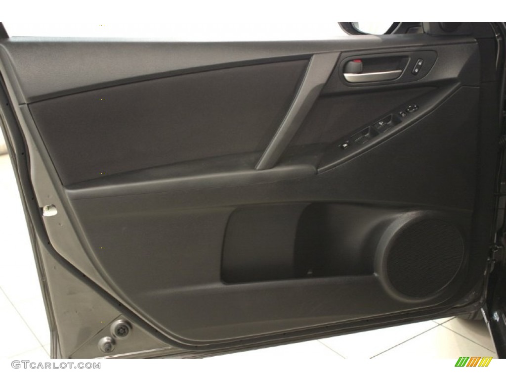 2011 MAZDA3 i Touring 4 Door - Graphite Mica / Black photo #5