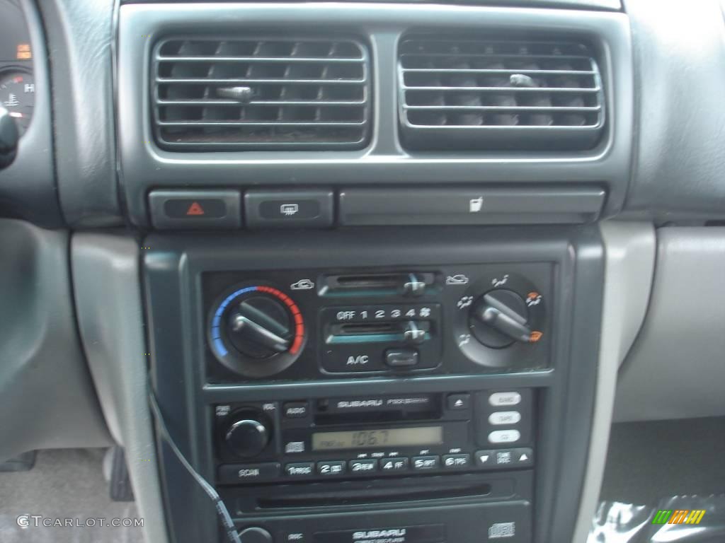 2001 Forester 2.5 L - Silverthorn Metallic / Gray photo #22