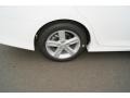 Super White - Camry SE Photo No. 9