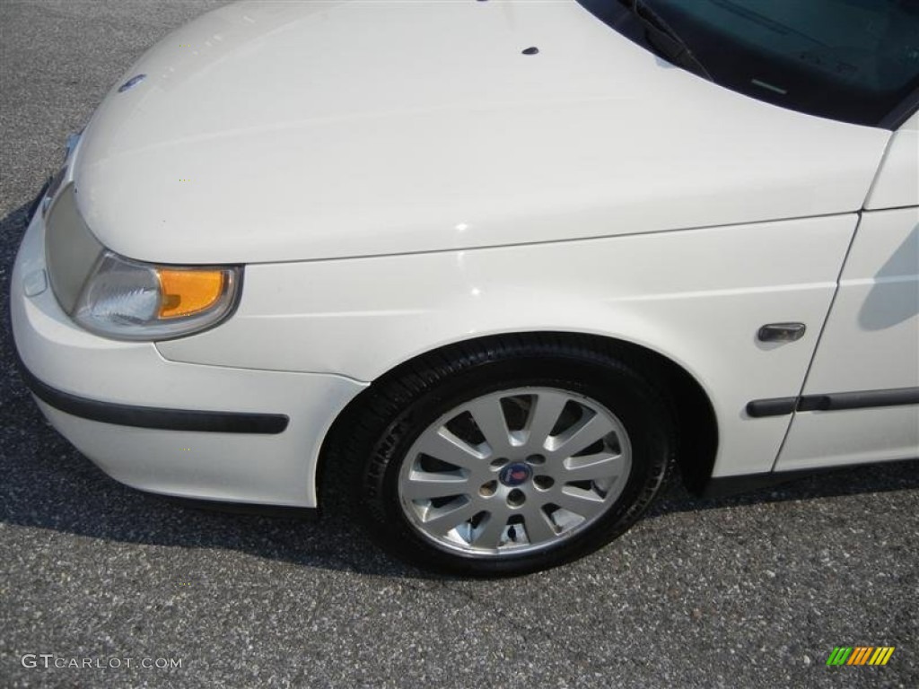 2002 9-5 Linear Sedan - Polar White / Charcoal Grey photo #25