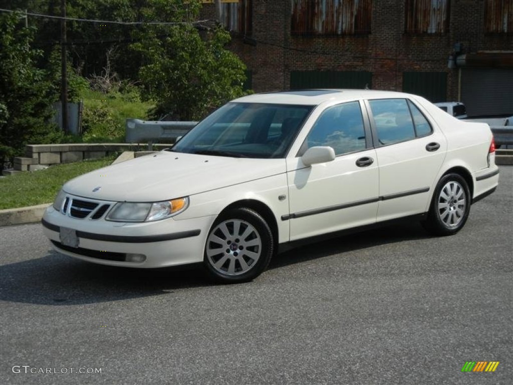 2002 9-5 Linear Sedan - Polar White / Charcoal Grey photo #58
