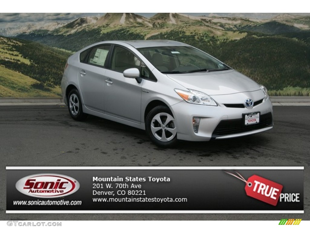 2012 Prius 3rd Gen Two Hybrid - Classic Silver Metallic / Misty Gray photo #1