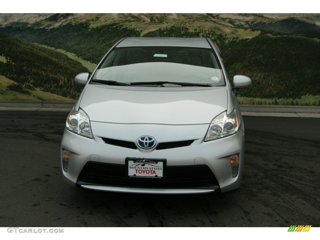 2012 Prius 3rd Gen Two Hybrid - Classic Silver Metallic / Misty Gray photo #3
