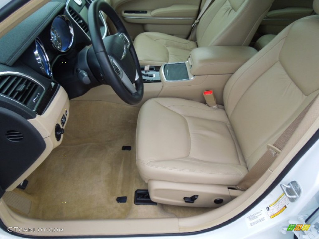 Black/Light Frost Beige Interior 2011 Chrysler 300 Limited Photo #69779163