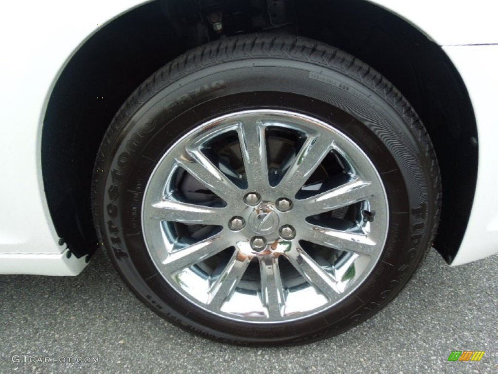 2011 Chrysler 300 Limited Wheel Photo #69779329
