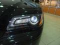 Gloss Black - 300 SRT8 Photo No. 13