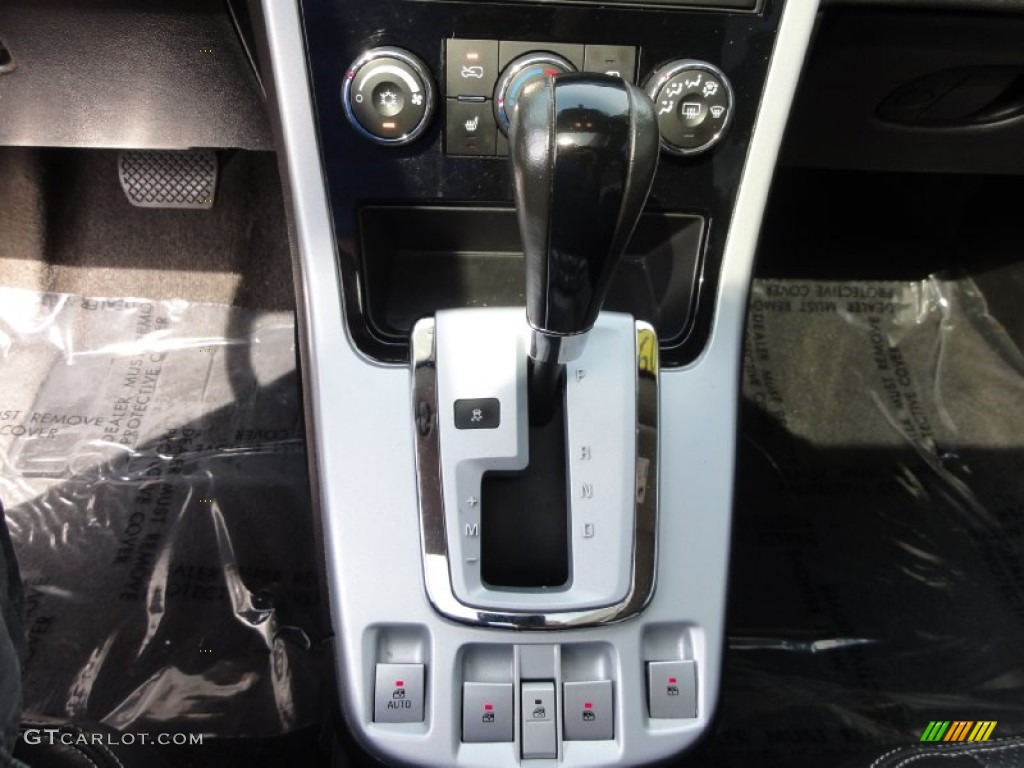 2009 Pontiac Torrent GXP Transmission Photos