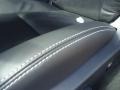Pitch Black - Challenger SRT8 392 Photo No. 32