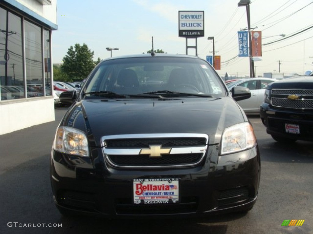 2010 Aveo LS Sedan - Black Granite / Charcoal photo #2