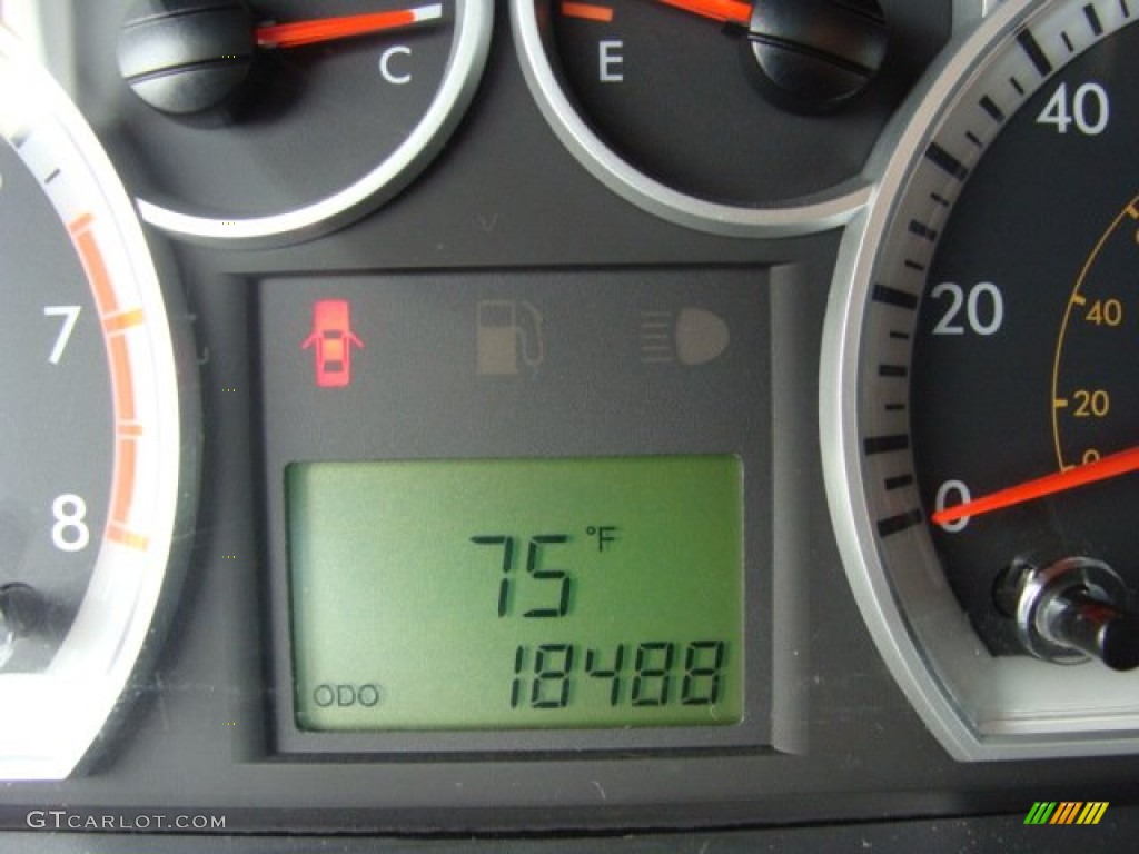 2010 Aveo LS Sedan - Black Granite / Charcoal photo #10