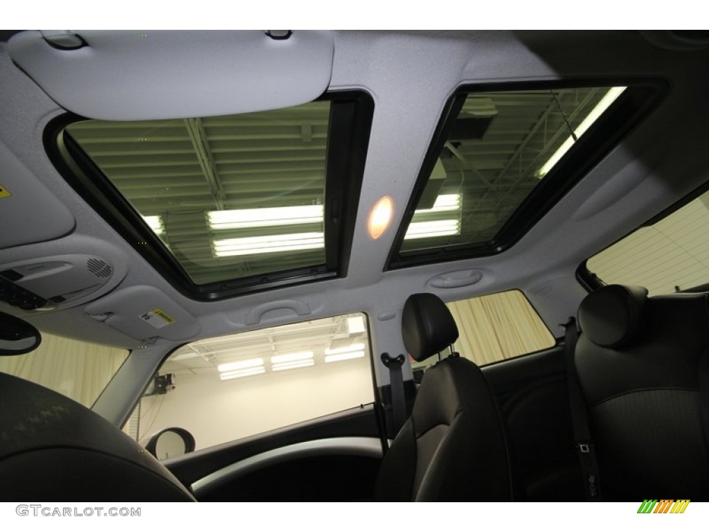2009 Mini Cooper S Hardtop Sunroof Photo #69793388