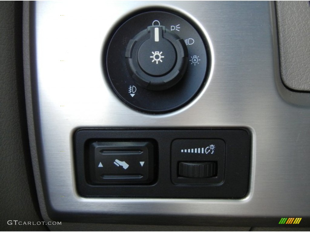 2010 Ford F150 Platinum SuperCrew 4x4 Controls Photo #69793543