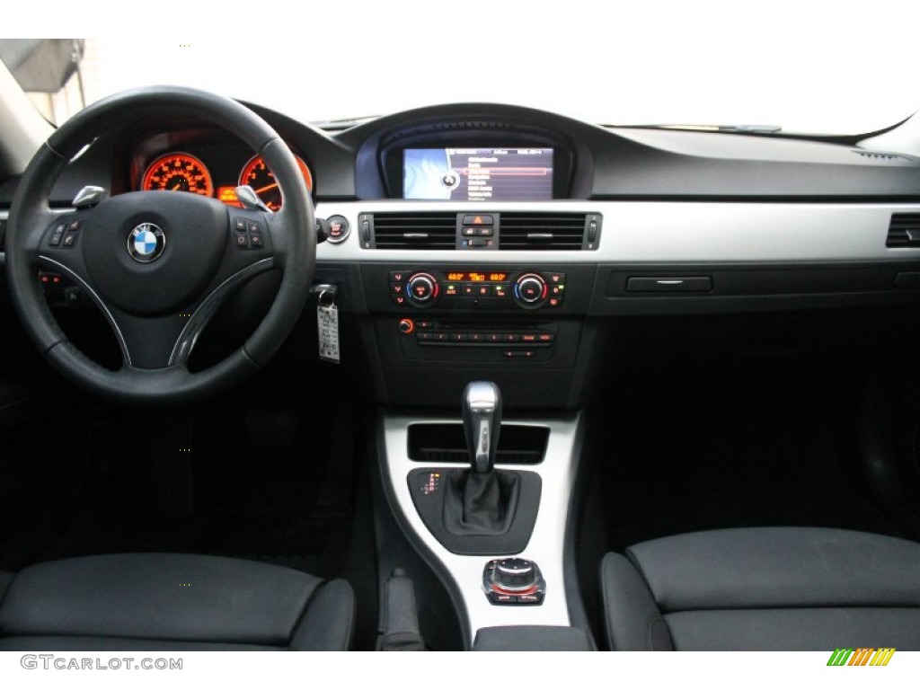 2010 3 Series 328i Coupe - Jet Black / Black photo #13