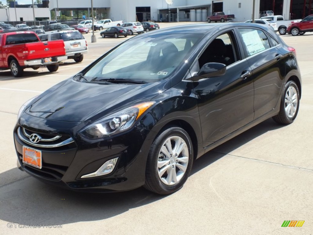 2013 Elantra GT - Black Noir Pearl / Black photo #9