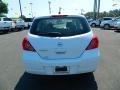 Fresh Powder - Versa 1.8 S Hatchback Photo No. 4