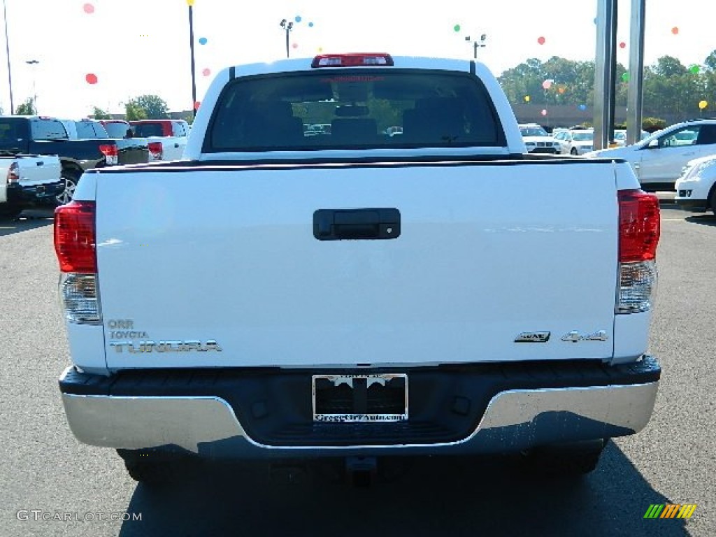 2012 Tundra TSS CrewMax 4x4 - Super White / Black photo #4