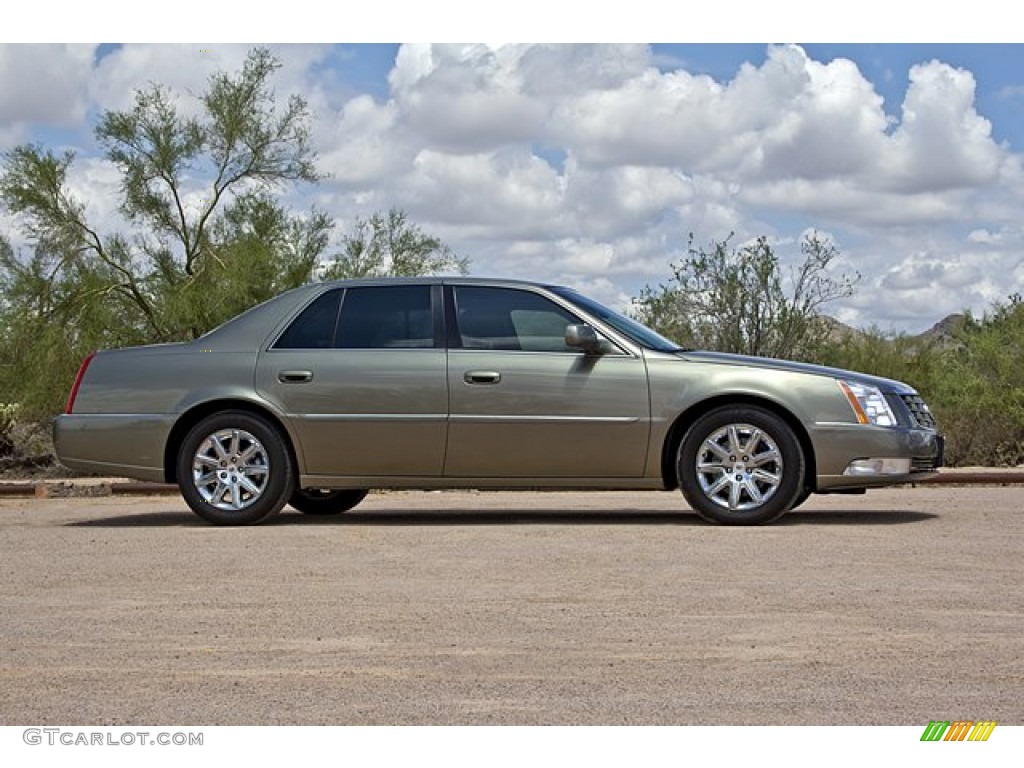 Tuscan Bronze ChromFlair 2011 Cadillac DTS Standard DTS Model Exterior Photo #69801031