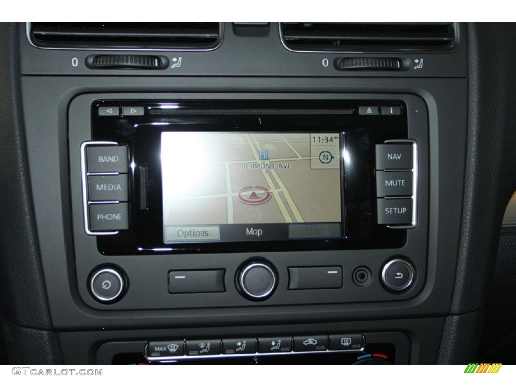2013 Volkswagen Golf R 4 Door 4Motion Navigation Photos